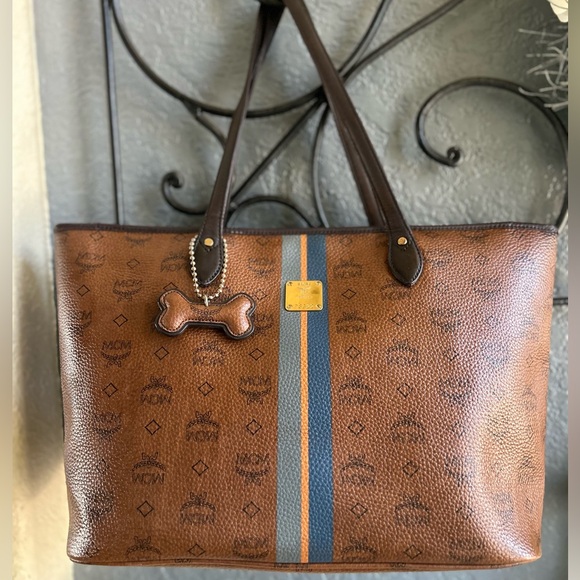 MCM Visetos Dog Bone Striped Shopper Tote Bag Cognac Brown & Blue - Picture 5 of 16